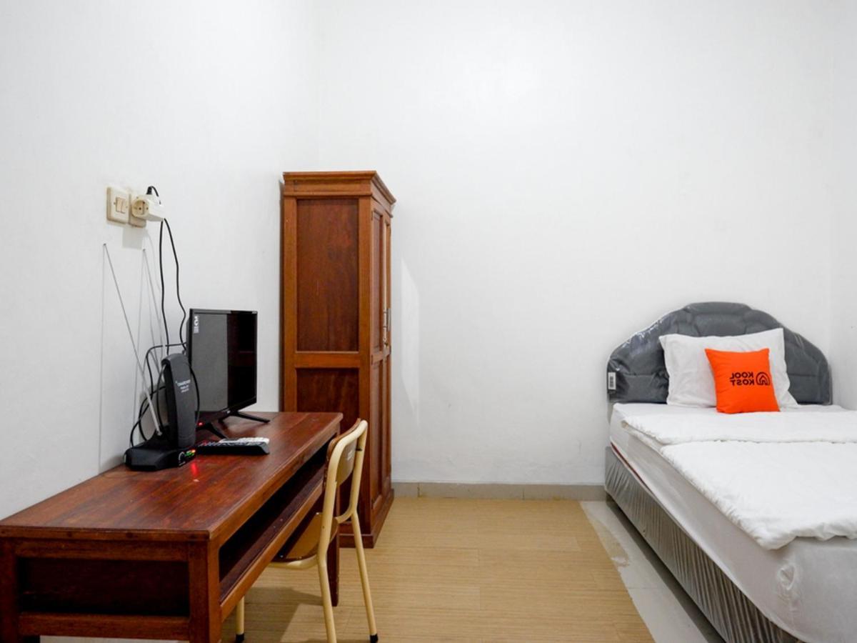Koolkost Syariah Near Universitas Diponegoro Tembalang 2 Srondolwetan Extérieur photo