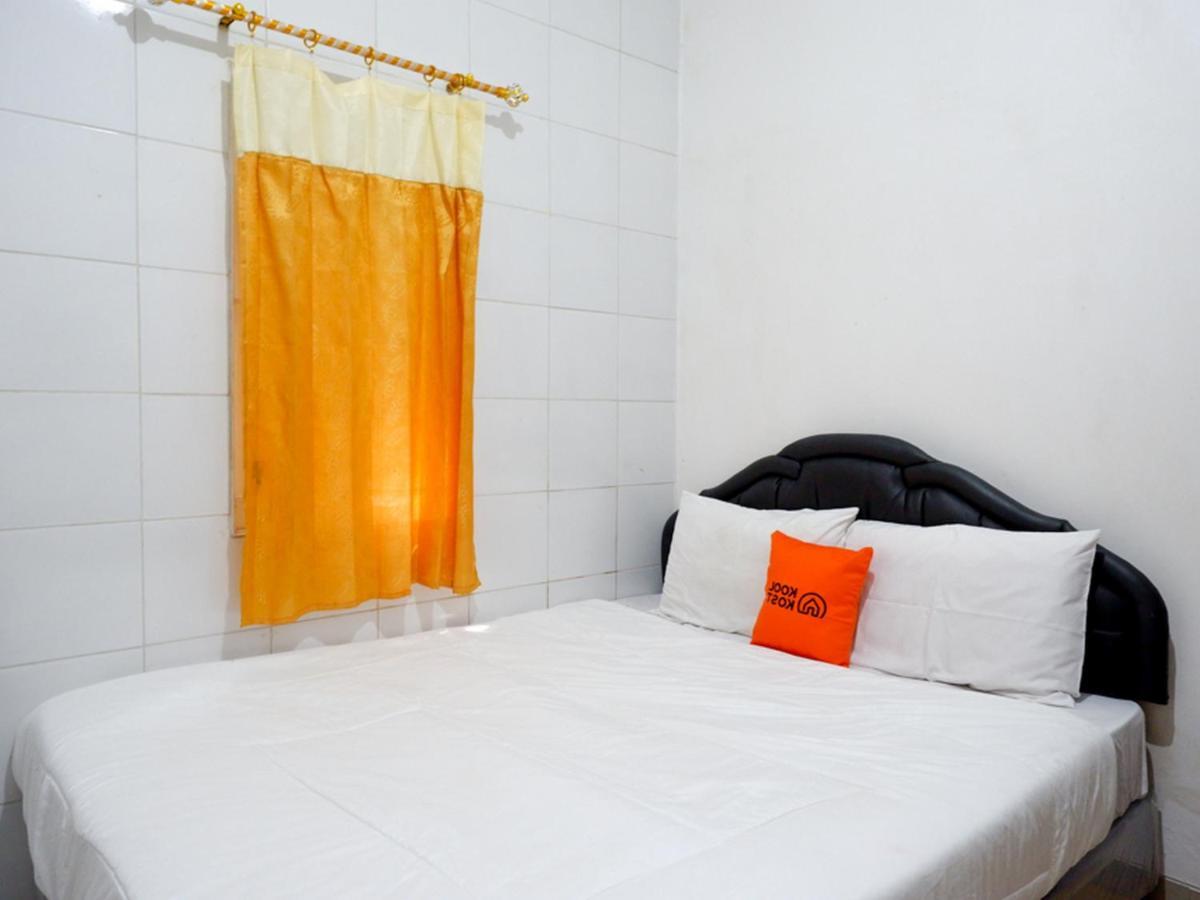 Koolkost Syariah Near Universitas Diponegoro Tembalang 2 Srondolwetan Extérieur photo